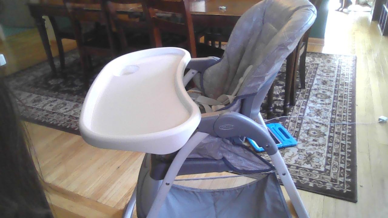 Graco® Slim Snacker High Chair, Ultra Slim, Fast-Folding, Multiple Recline Positions, Comfortable Feeding, Whisk customer photo 2