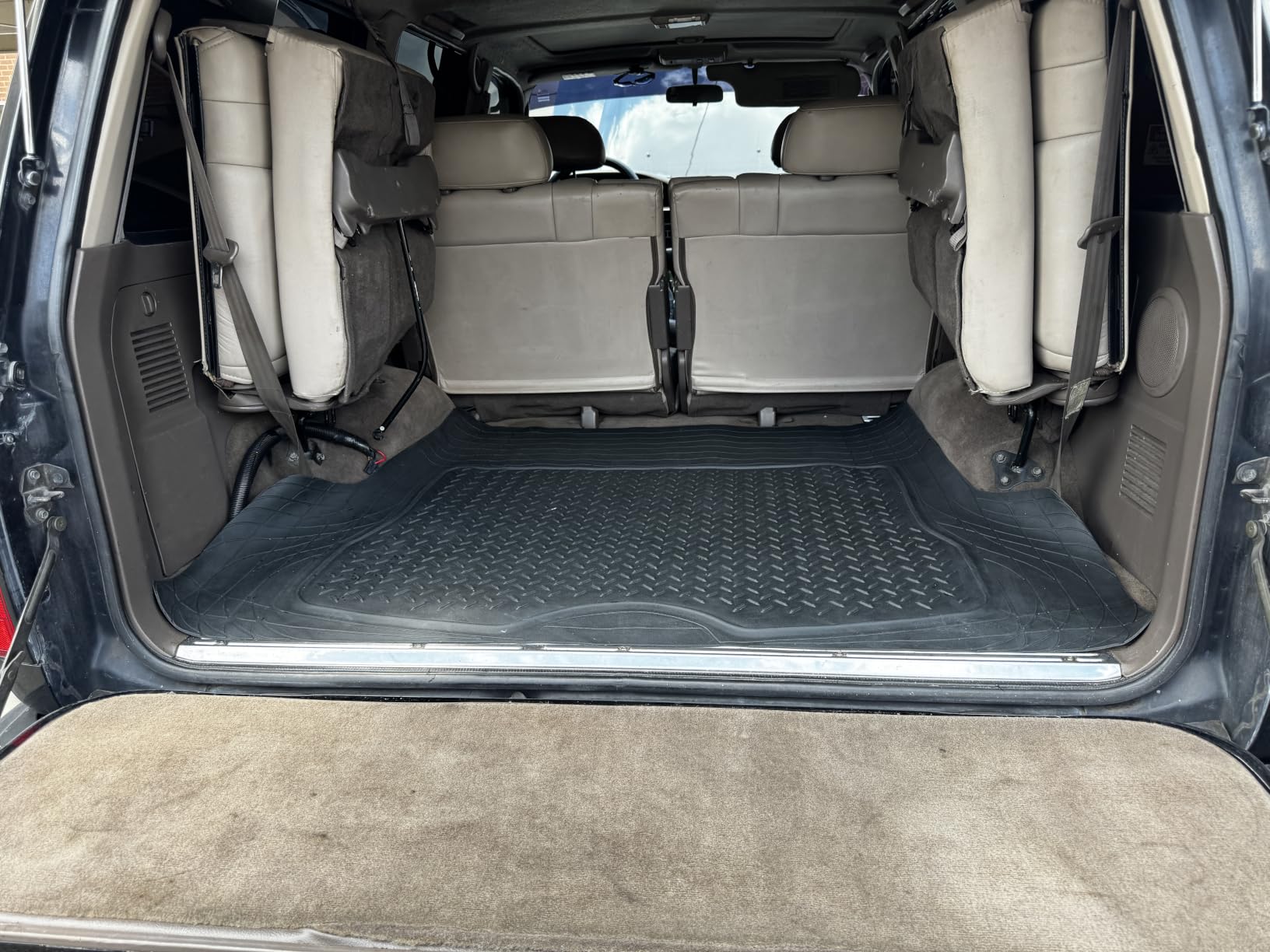 Heavy Duty Cargo Liner Floor Mat-All Weather Trunk Protection, Trimmable to Fit & Durable HD Rubber Protection for Car SUV Sedan Auto customer photo 2