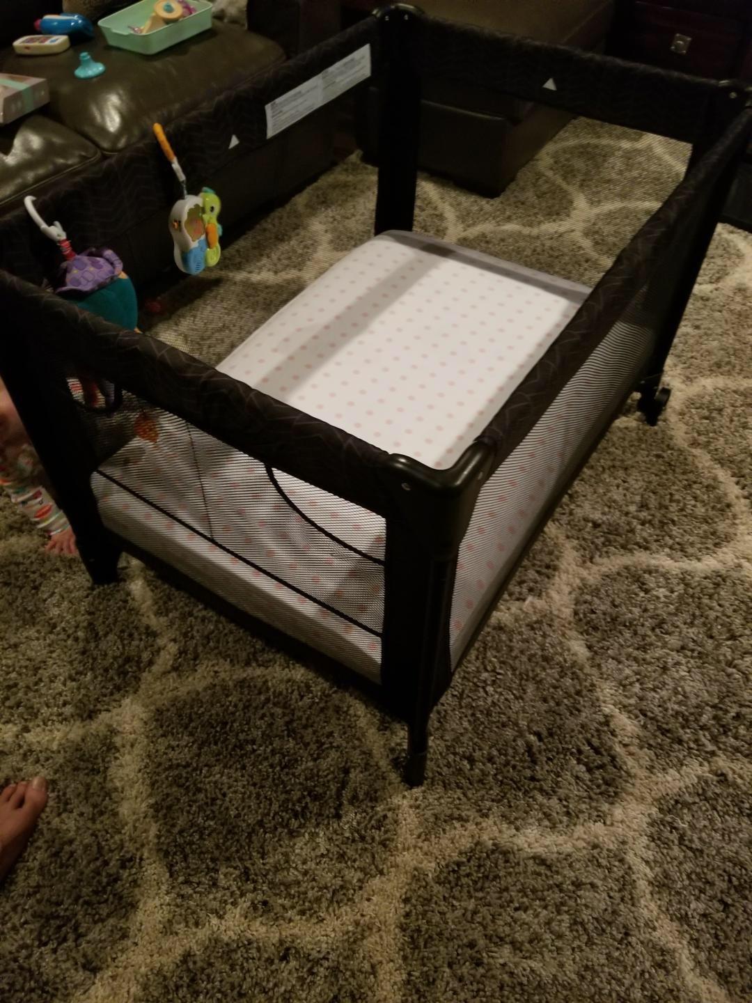 Cosco Funsport Compact Portable Playard, Lightweight, Easy Set up, Foldable Baby Playpen with Carry Bag, Elephant Squares customer photo 1