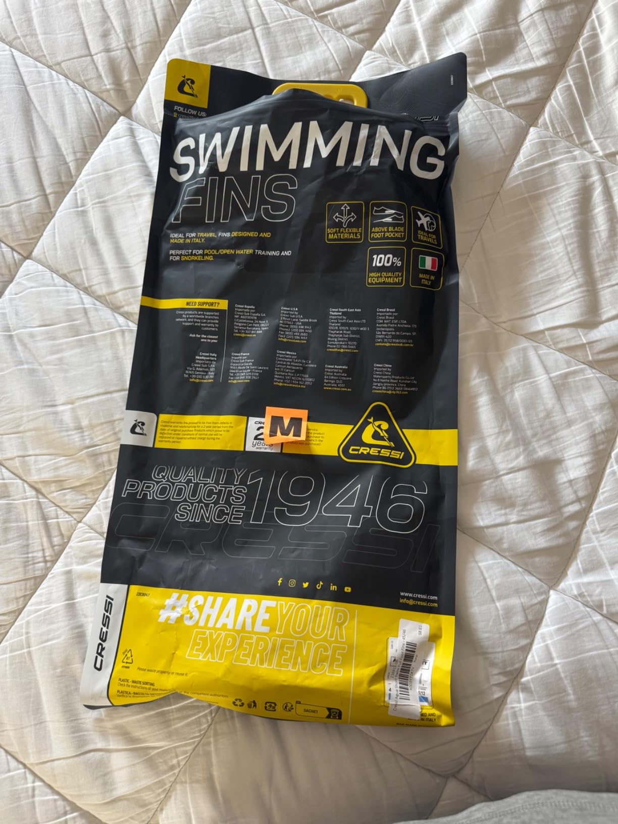 Cressi Adult Short Light Swim Fins with Self-Adjustable Comfortable Full Foot Pocket - Perfect for Traveling - Agua Short: Made in Italy customer photo 1