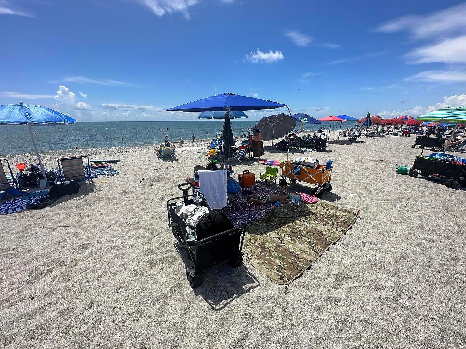 BEACHBUB ALL-IN-ONE BEACH UMBRELLA SYSTEM. Includes ULTRA Base (compliant with the ASTM F3681-24 Beach Umbrella Safety Standard). (Deep Ocean Blue) customer photo 1