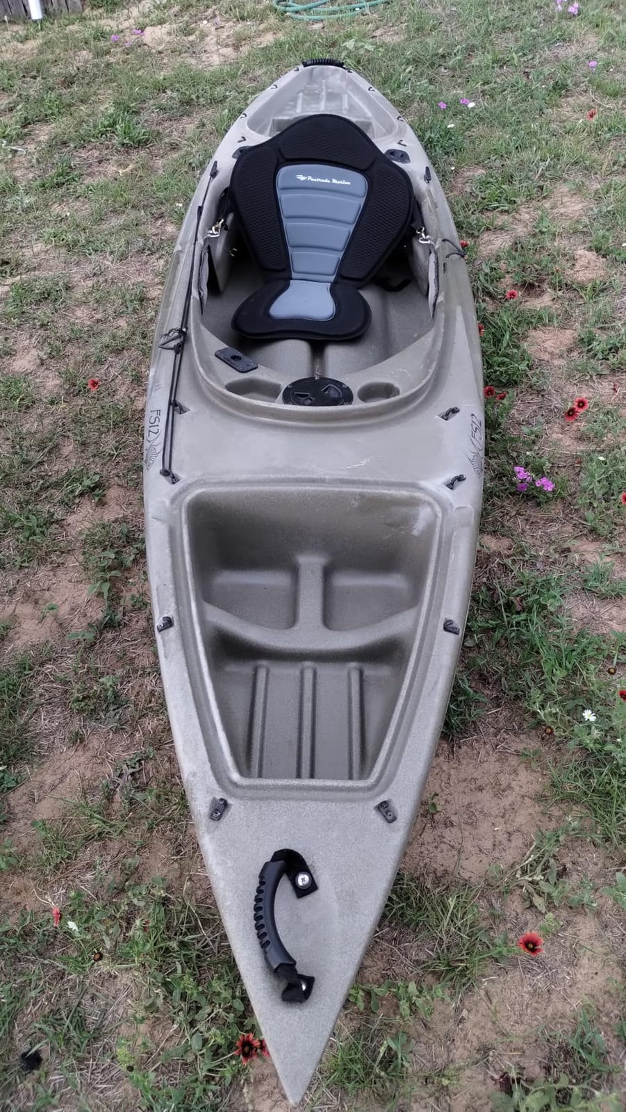 Pactrade Marine Adjustable Straps Black Gray Padded Deluxe Kayak Seat Detachable Storage Back Backpack Bag Canoe Backrest Support Cushion Sit On Top Fishing Brass Clips Canoeing Kayaking Rafting (1) customer photo 1