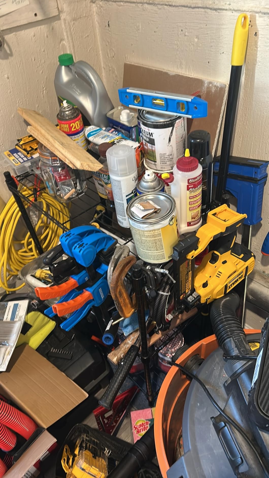 DEWALT DCN680B 20V MAX* XR® 18 GA Cordless Brad Nailer (Tool Only) customer photo 2