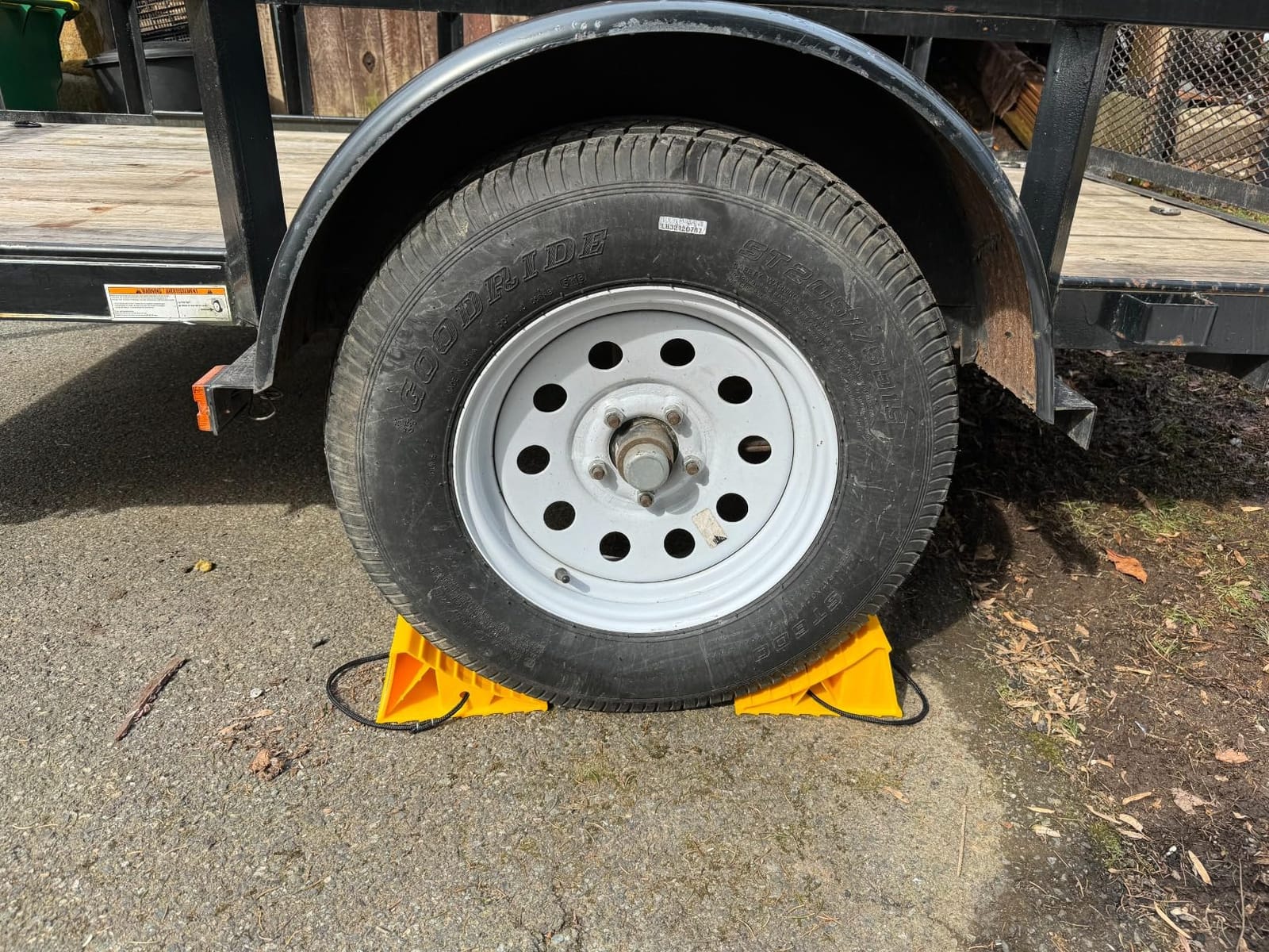 Camco RV Wheel Chocks with Rope - 2-Pack - Made in the USA customer photo 2