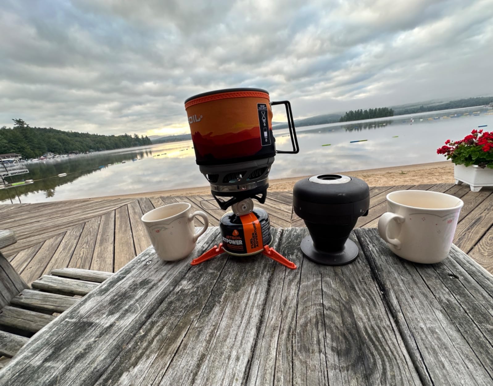 Jetboil MiniMo Camping and Backpacking Stove Cooking System with Adjustable Heat Control customer photo 2