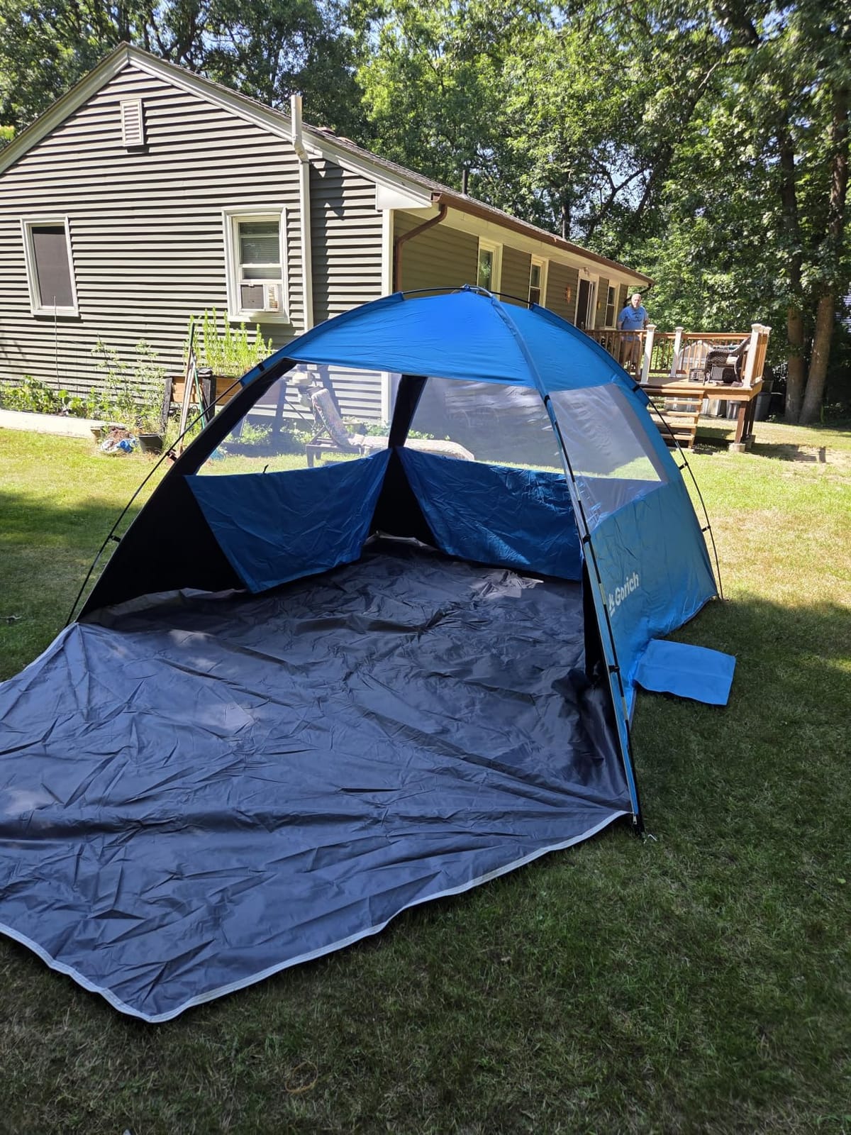 Gorich Beach Tent Sun Shelter for 3/4/6/8/10 Person with UPF 50＋ UV Protection, Lightweight & Easy Setup Beach Shade Canopy, Portable Beach Shade Tent Beach Cabana customer photo 2