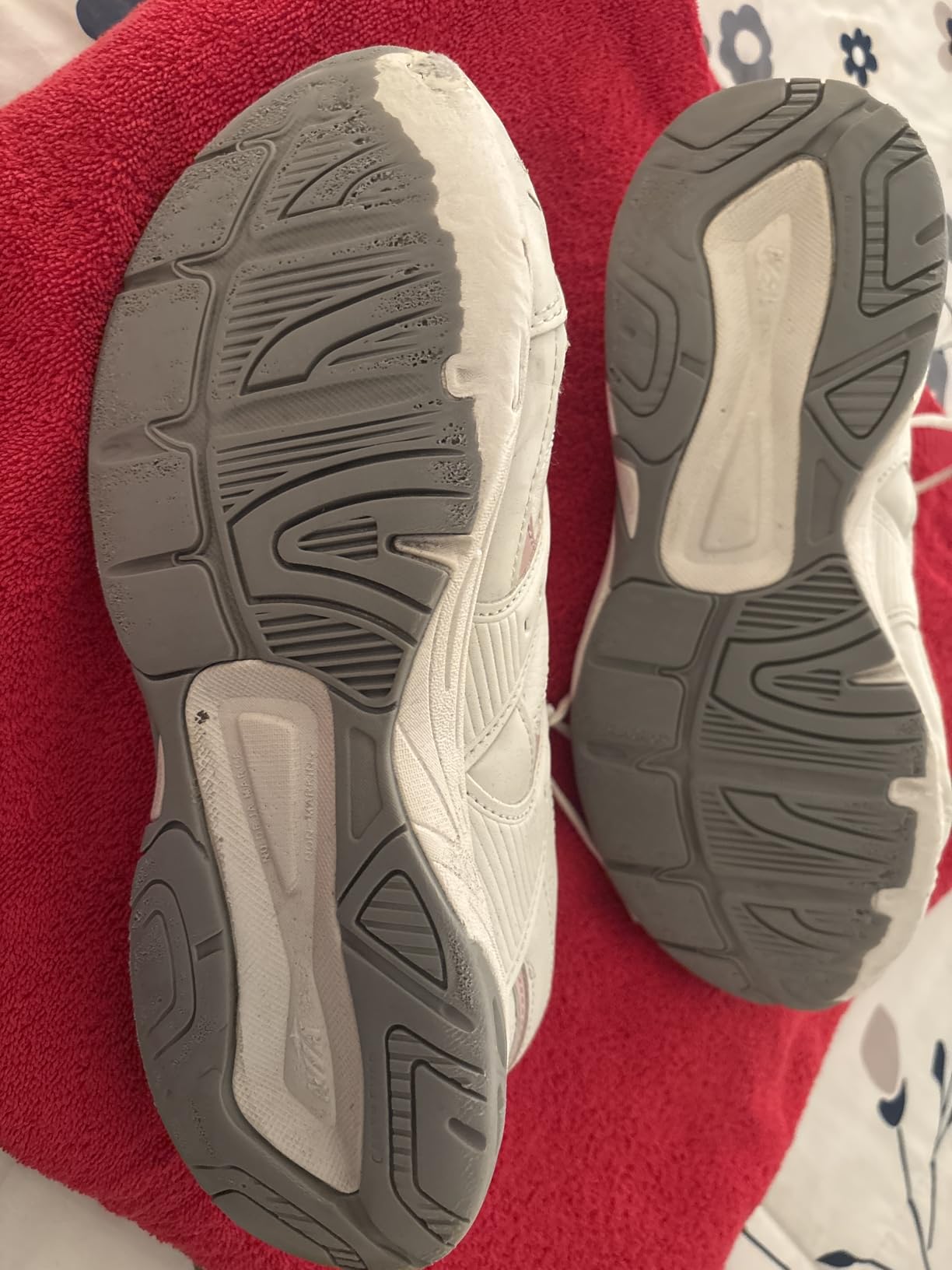 Avia Verge Womens Sneakers - Tennis, Court, Cross Training, or Pickleball Shoes for Women, Classic Black or Walking White Sneakers with Arch Support, Wide Width or Medium customer photo 2