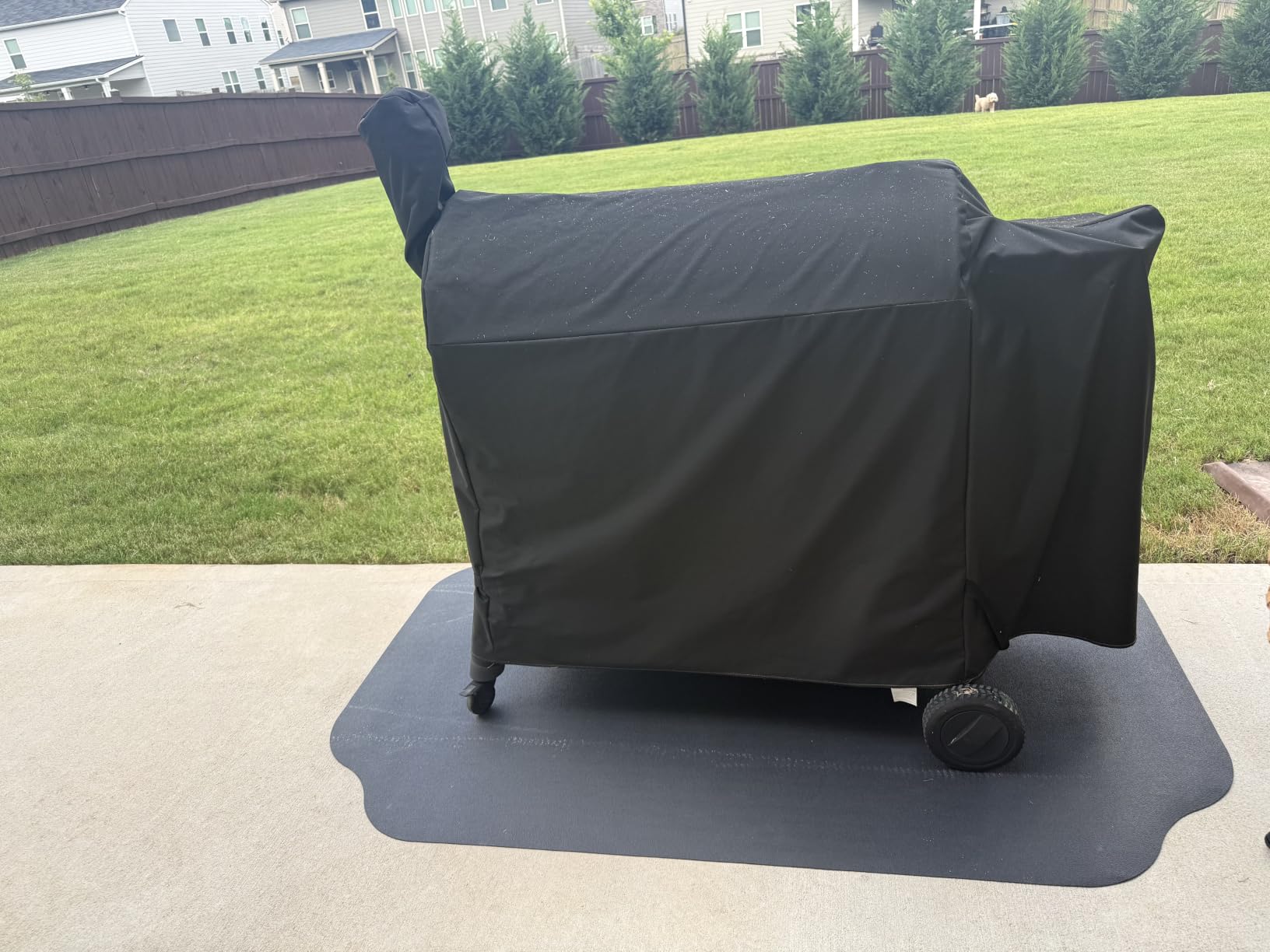 GRILLTEX Under the Grill Protective Deck and Patio Mat, 39 x 72 inches, Black customer photo 1
