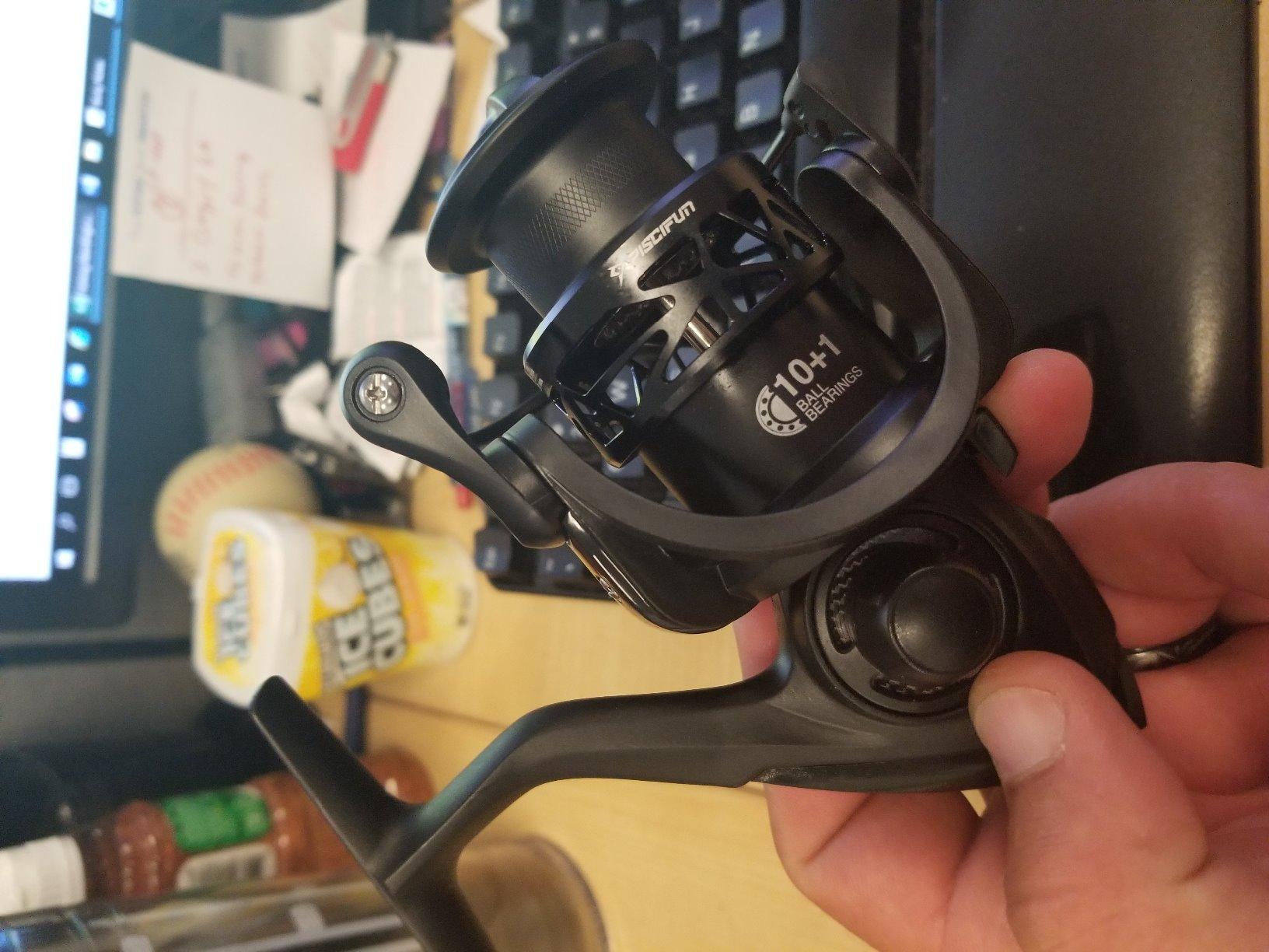 Piscifun Carbon X Ultralight Spinning Reel, Carbon Frame, 33lb Max Drag customer photo 1