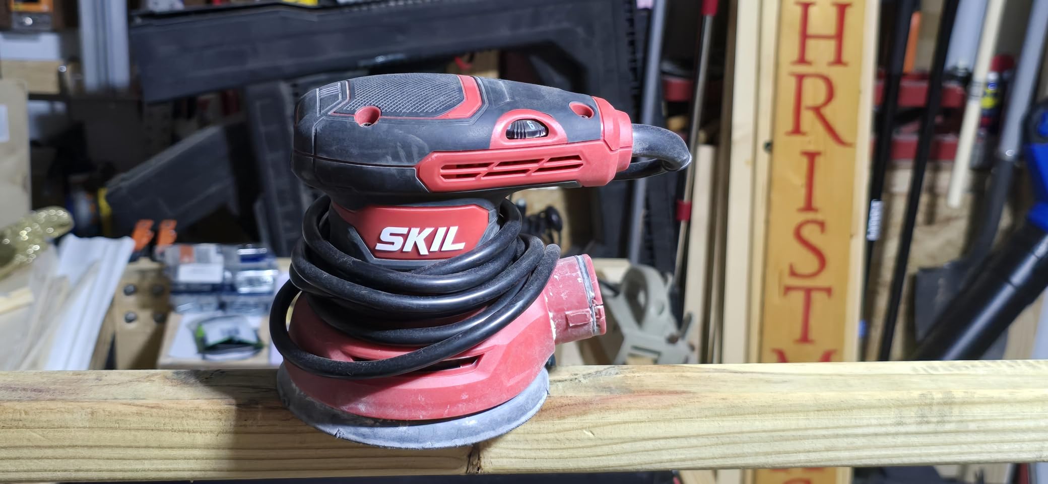 SKIL 5” Random Orbital Sander with Cyclonic Dust Box & 3pc Sanding Sheet - SR211601, Multicolor customer photo 1