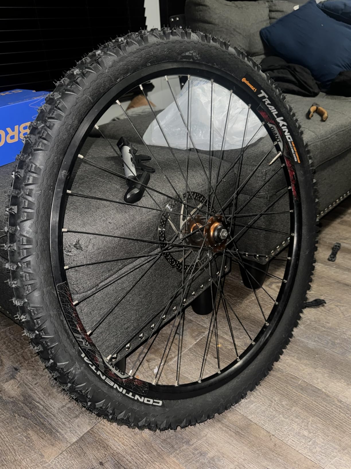 Continental Trail King - Tubeless Mountain Bike Tire - Super Performance on Every Trail - Black - E25 Ebike Rated customer photo 2
