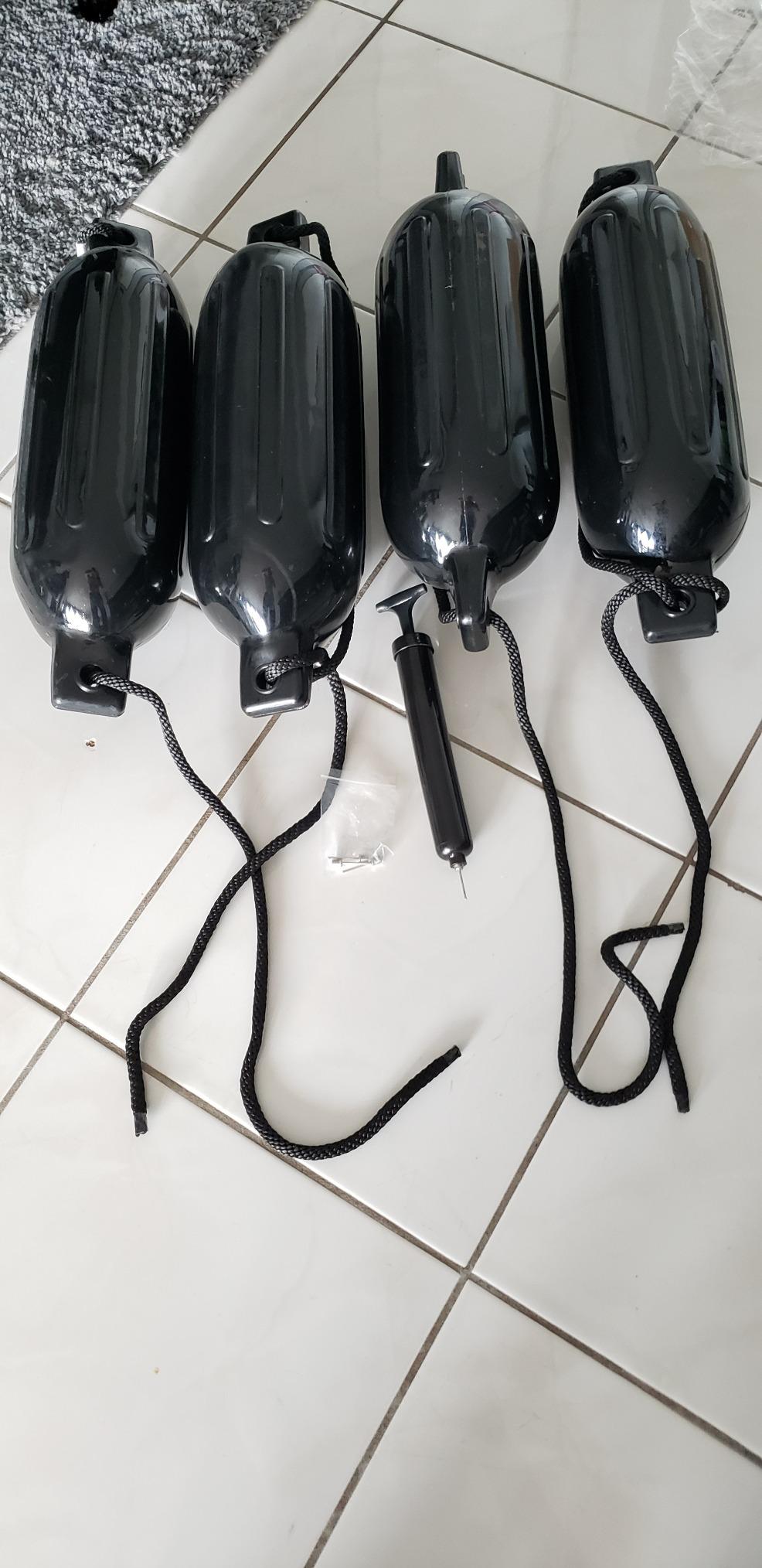 VIVOHOME Vinyl Ribbed Boat Fenders 4 Pack, Boat Bumpers with Ropes, Needles, and Pump to Inflate Fit for Yachts, Sailing Dinghies, Bass Boats, Black customer photo 2