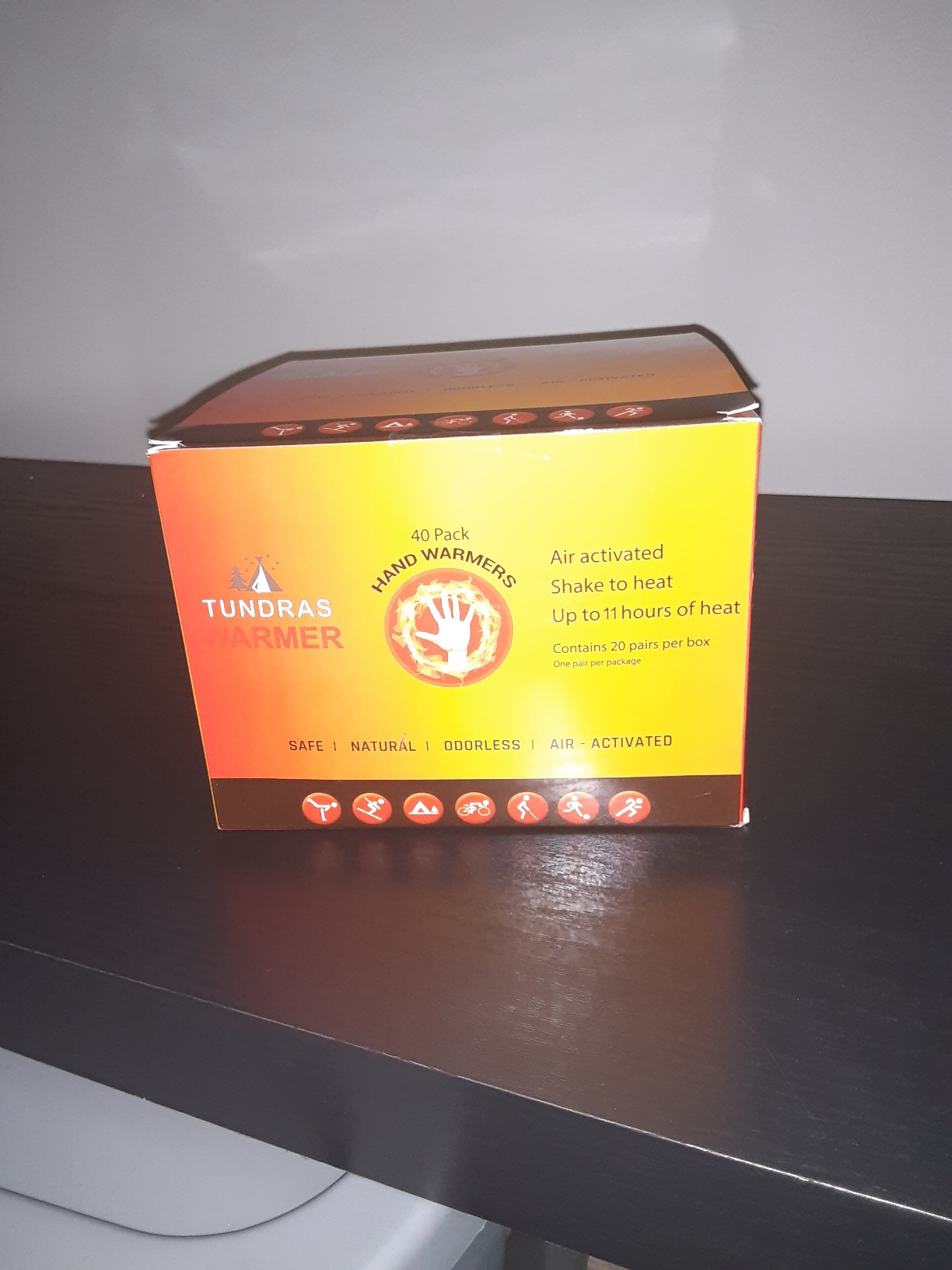 Hot Hand Warmers 11 Hours Long Lasting - 40 Count - Natural Odorless Safe Single Use Air Activated Heat Packs for Hands, Toes and Body - Up to 11 Hours of Heat - TSA Approved customer photo 1