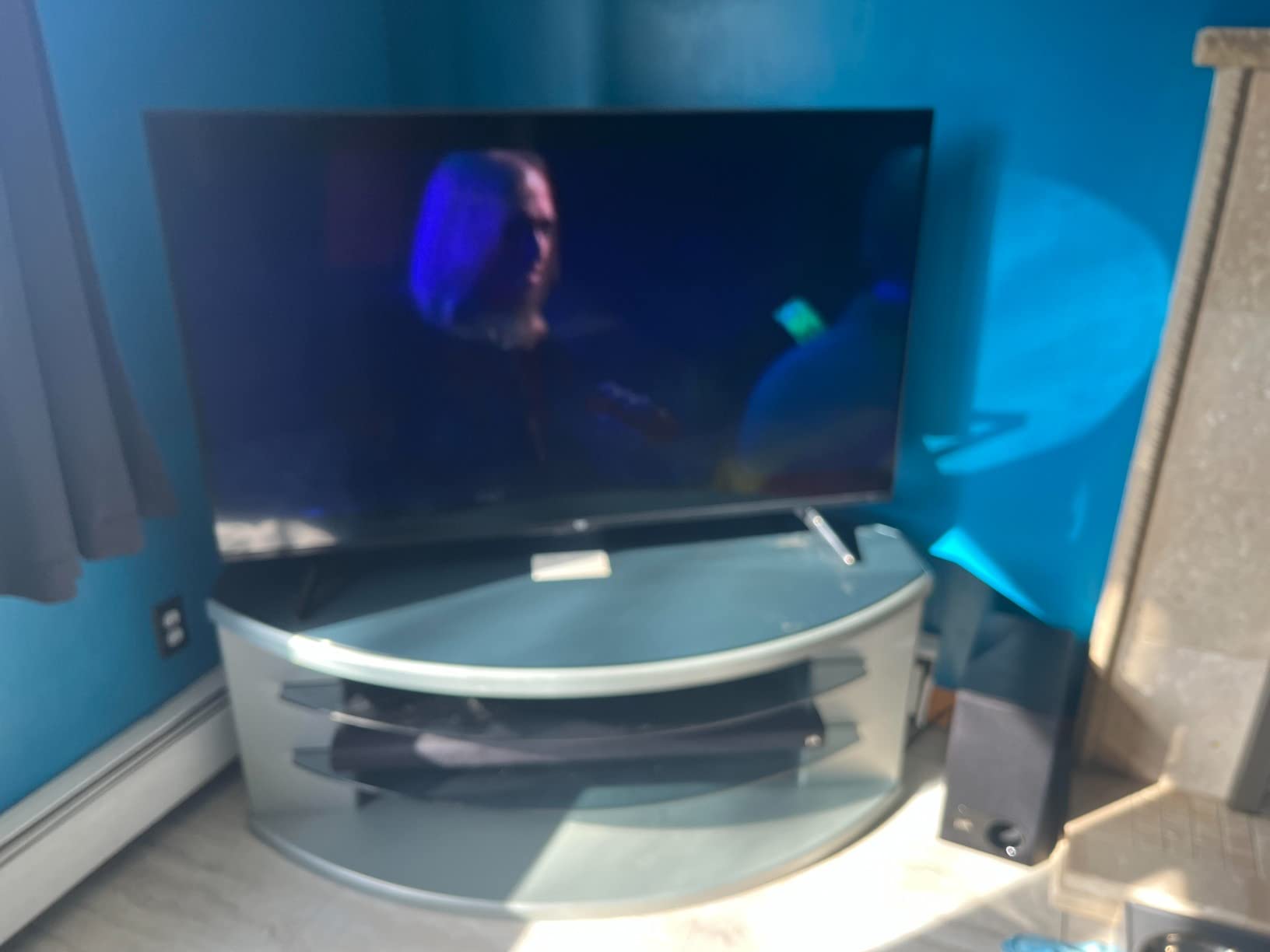 Polk Audio Signa S2 Ultra-Slim Sound Bar for Smart TV with Subwoofer customer photo 1