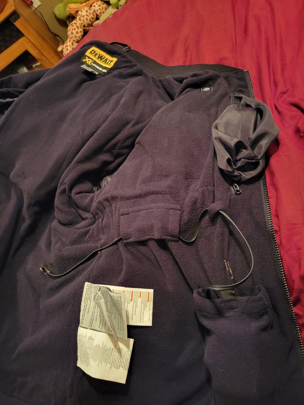 DEWALT Heated Lightweight Soft Shell Jacket DEWALT Heated Lightweight Soft Shell Jacket Kit customer photo 2