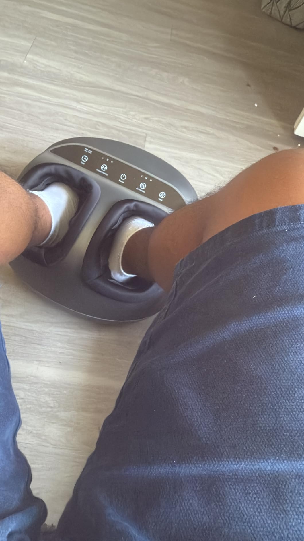 RENPHO Shiatsu Foot Massager with Heat, Deep Kneading & Auto Foot Size Fit customer photo 2