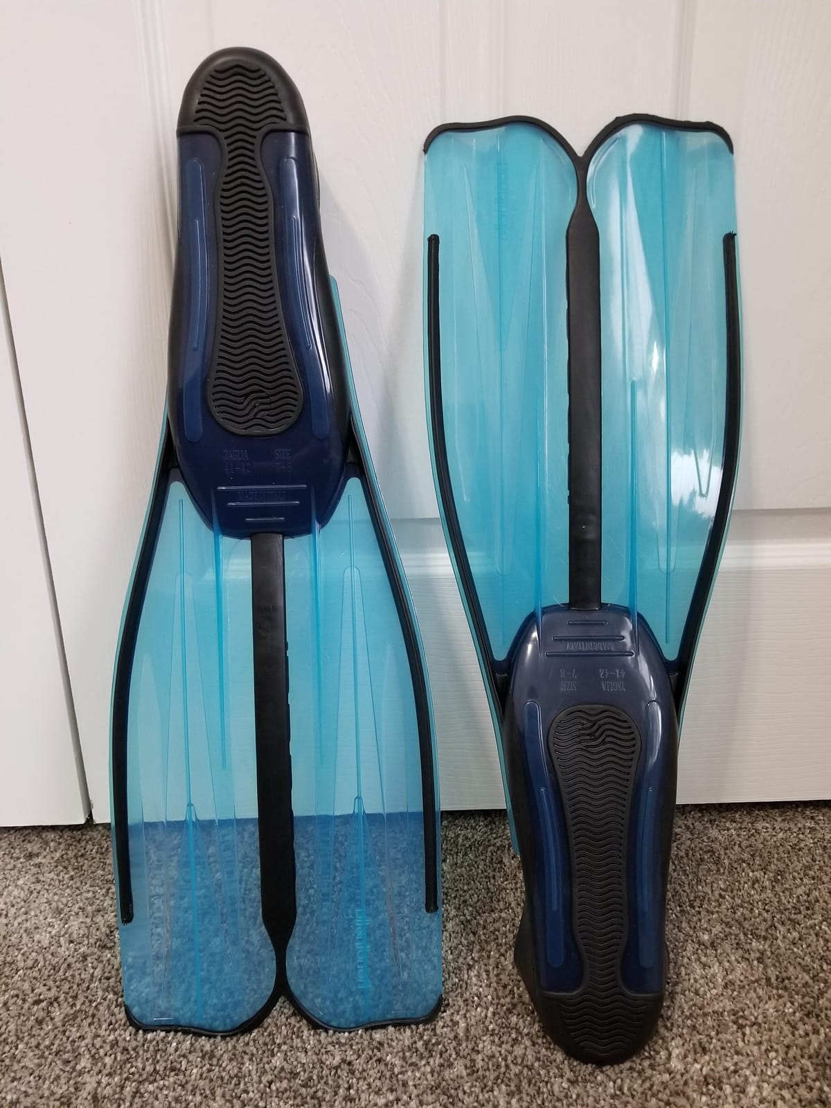 Cressi Adult Snorkeling Full Foot Pocket Fins, Good Thrust, Light Fin, Rondinella: Designed and Made in Italy customer photo 1