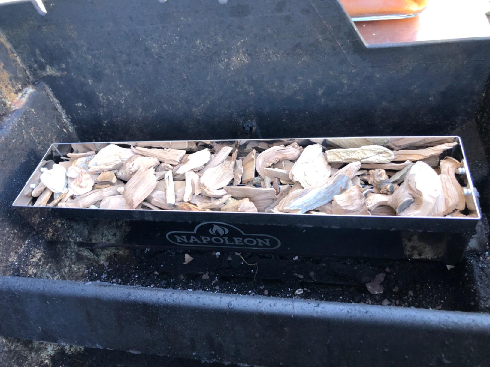 Napoleon Stainless Steel Smoker Box 67013 Add Smoky Flavor to BBQ, Easily Turn Gas Grill Into Smoker, Add Wood Chips or Chunks to Smoke Food on Barbecue 16.25 x 2.54 x 3.5 customer photo 1