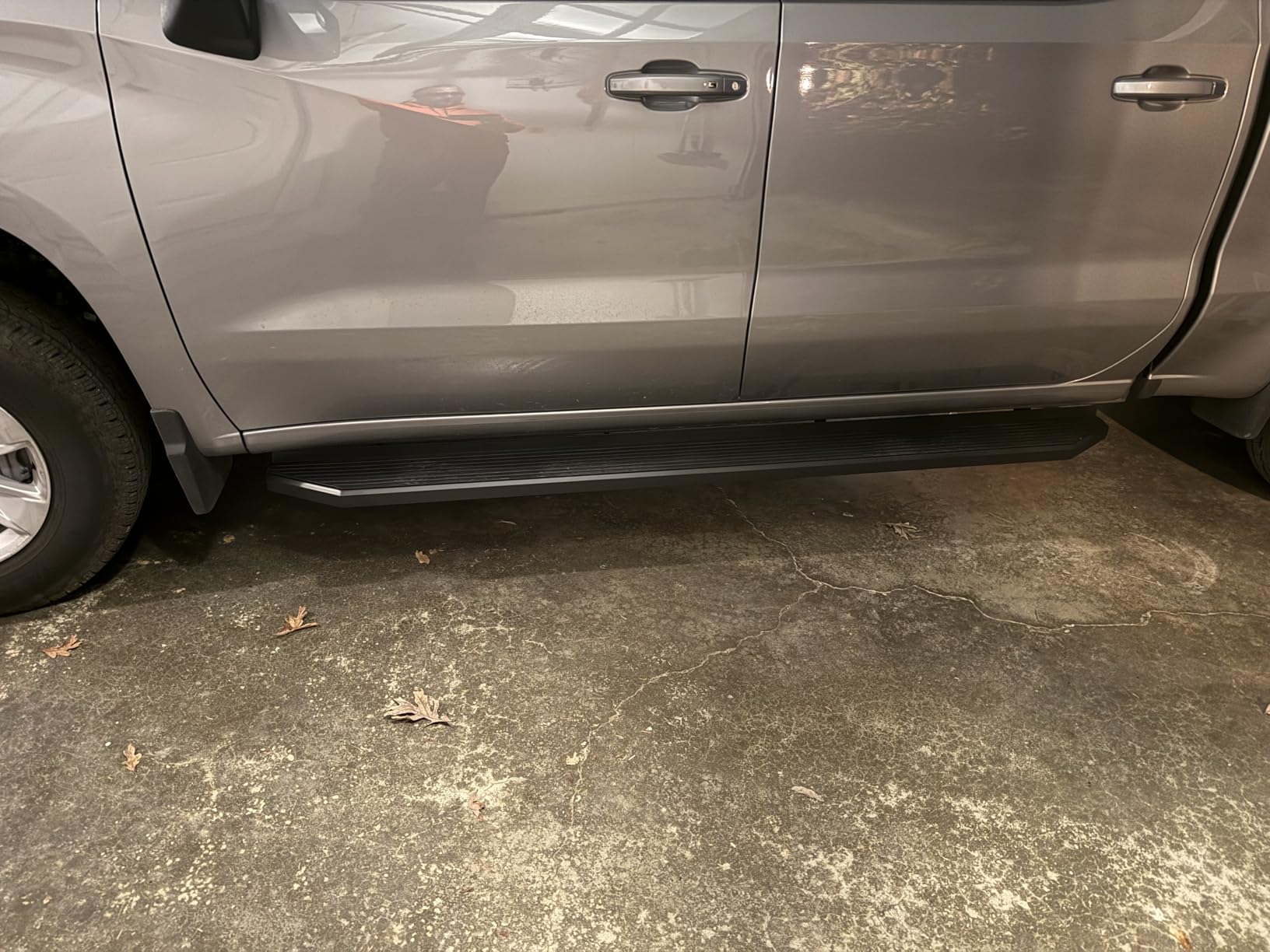 APS 6-inch (Black Stainless Steel Flat Style) Running Boards Nerf Bars Side Steps Step Rail Compatible with Ram 1500 2019-2026 Crew Cab (Will Not Fit 2018 Previous Generation Build in 19-24) customer photo 1