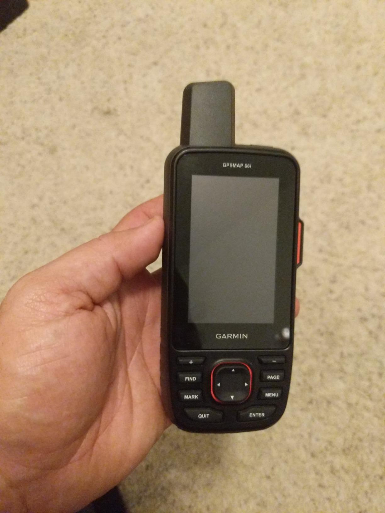 Garmin GPSMAP 66i, GPS Handheld and Satellite Communicator, Featuring TopoActive Mapping and inReach Technology customer photo 1