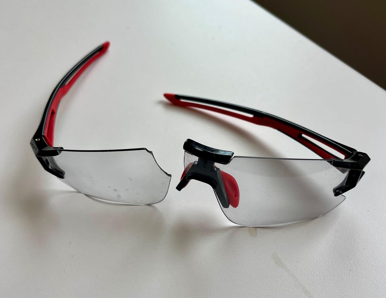 ROCKBROS 22g Photochromic Sports Sunglasses Anti Fog Cycling Sun Glasses customer photo 1
