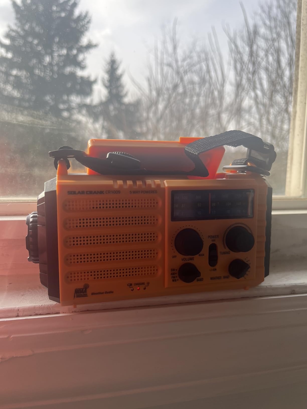 NOAA Weather Radio, Hand Crank Emergency Radio Solar Battery Operated AM FM customer photo 1
