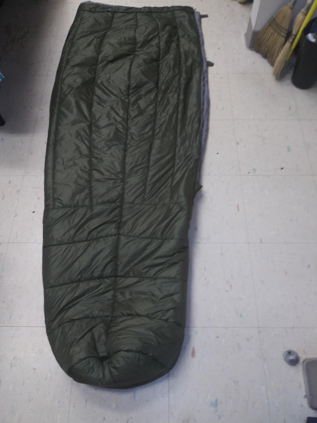 OneTigris Featherlite Ultralight Sleeping Quilt, Weighs 35oz, Warm Hammock Topquilt 40 Degree, with Footbox, Perfect for Outback Camping, Hiking, Backpacking and Hammocks customer photo 1