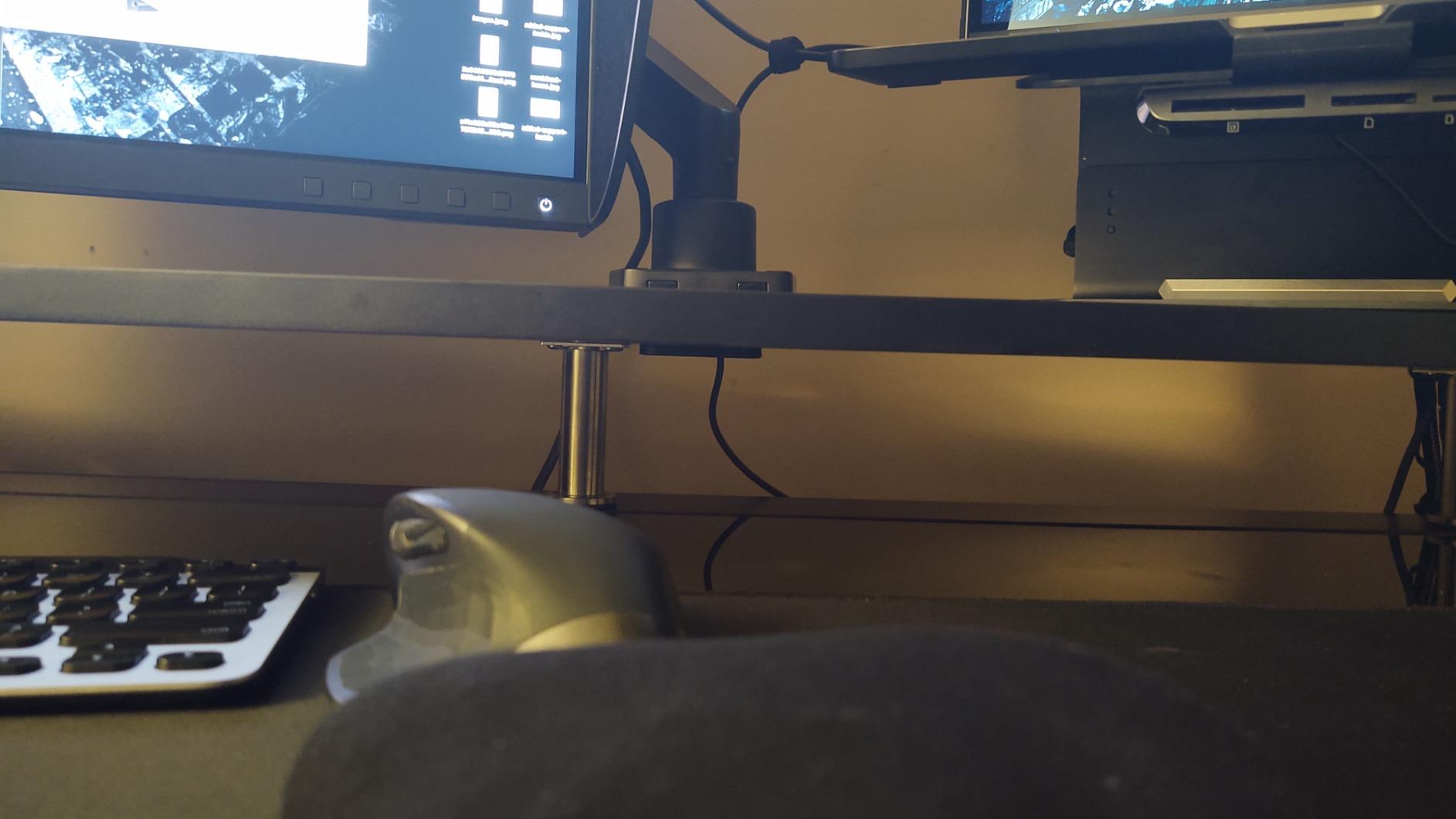 EVEO Premium Dual Monitor Mount 14