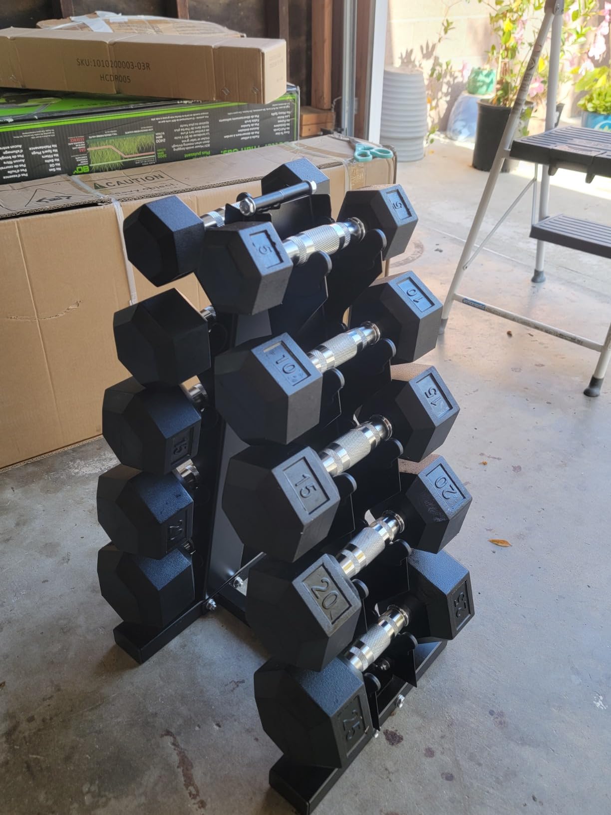 PAPABABE 150-600lb Dumbbell Set with Rack, Rubber Encased Home Gym customer photo 2