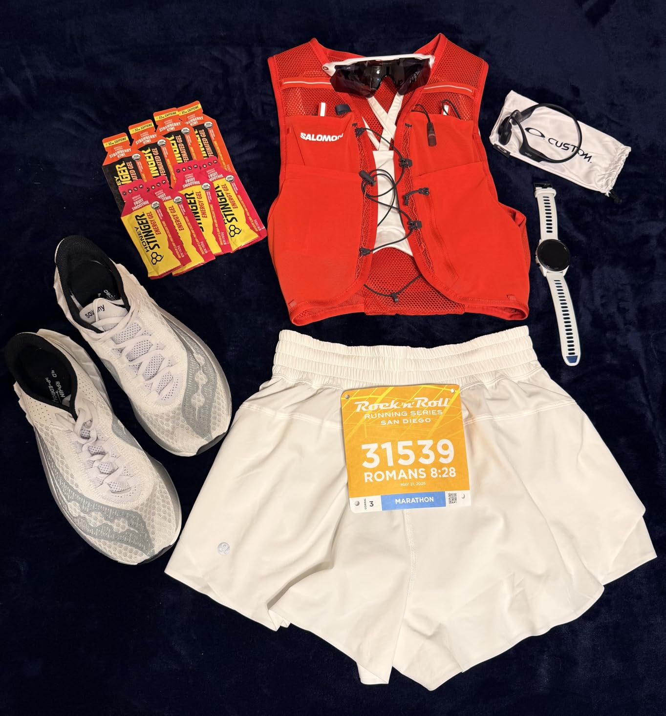 Salomon ADV HYDRA VEST 4 Running Hydration Pack customer photo 1