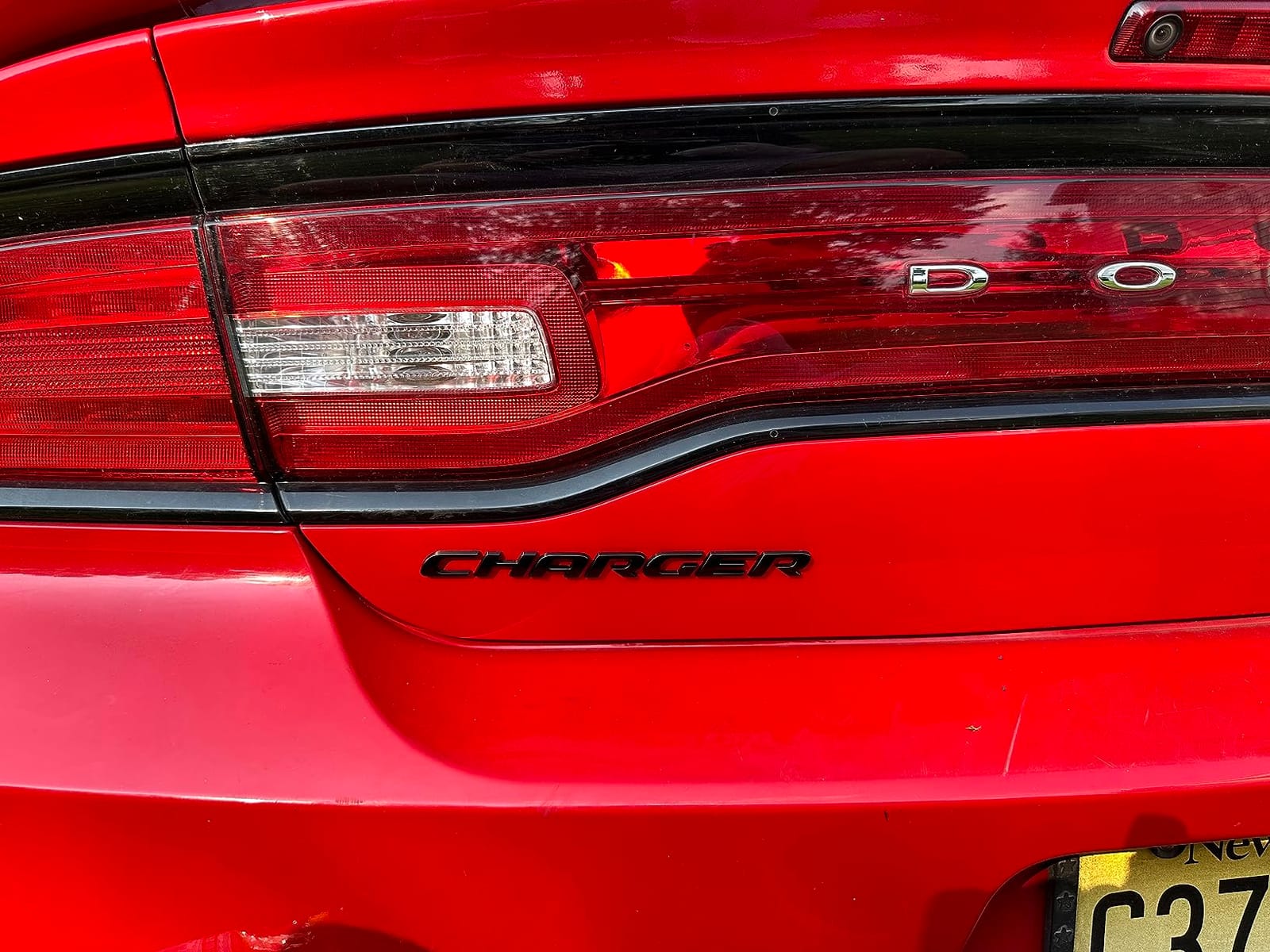 Mopar Dodge Decklid Badge (68280000AA) | OEM Car & Truck Replacement Badge, Long-Lasting Performance, Easy Installation, Compatible with Dodge Charger customer photo 1