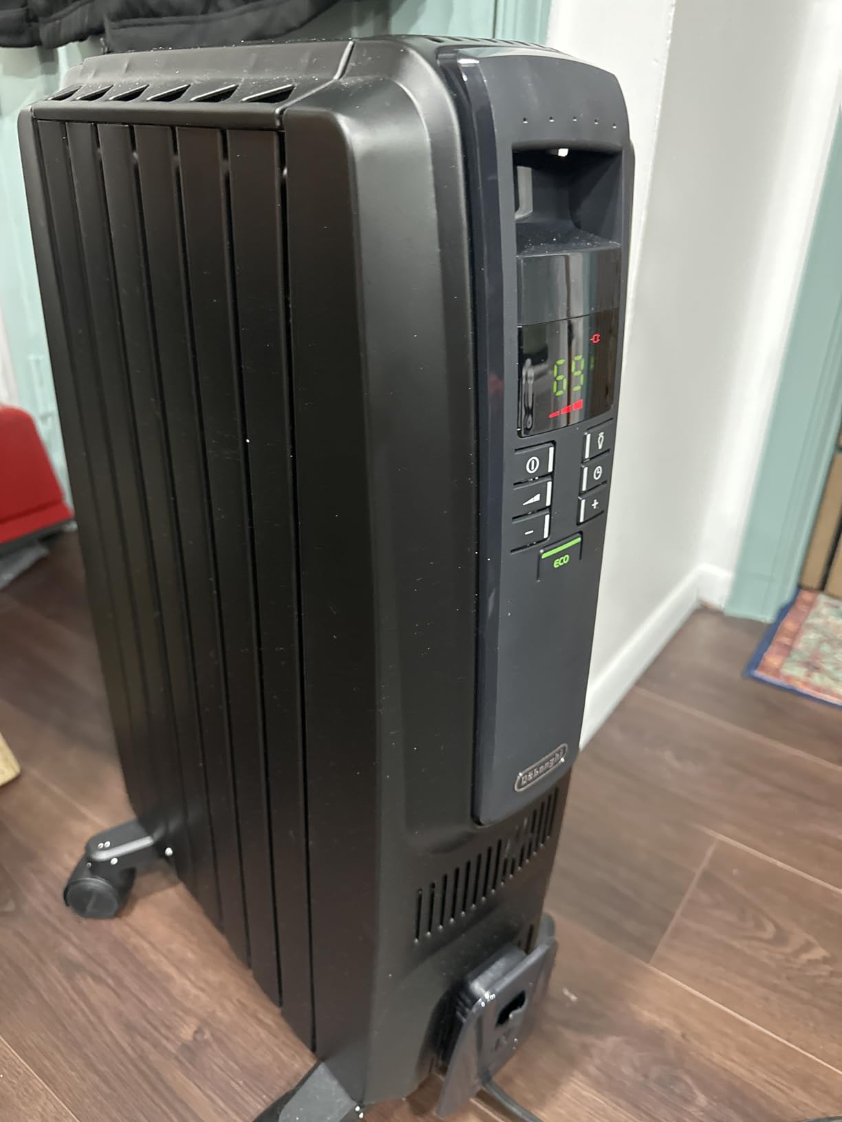DeLonghi Dragon Digital Oil Filled Radiator Heater, 1500W Electric Space Heater for indoor use, programmable timer, Energy Saving, full room heater with safety features TRD40615EBK, 16