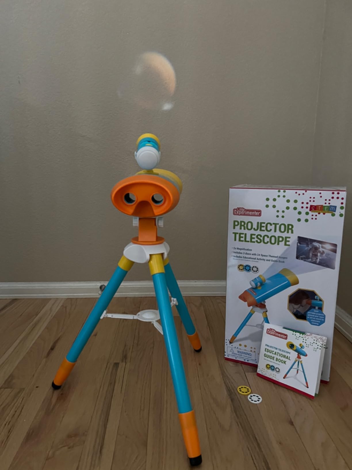 Little Experimenter Projector Telescope, 24 Space Images, STEM Kids 3-12 customer photo 2