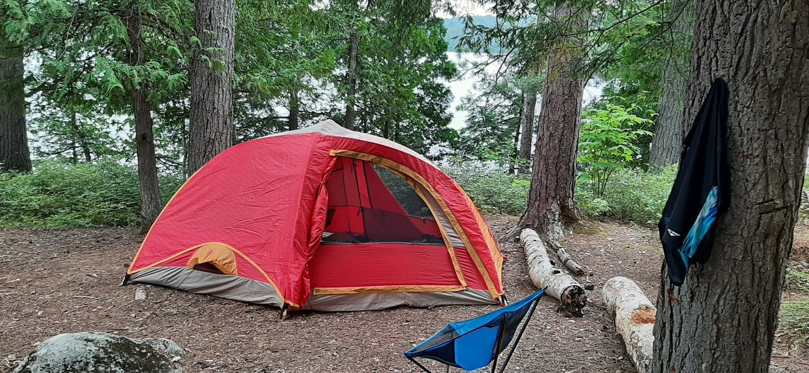Klymit Insulated Double V Inflatable Sleeping Pad | Double Wide, Thick, Lightweight, Easy to Inflate, Foldable Air Bed for Camping & Backpacking, Orange customer photo 1