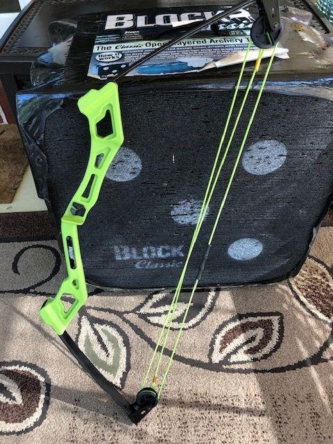 Bear Archery Apprentice Bow Set. customer photo 1
