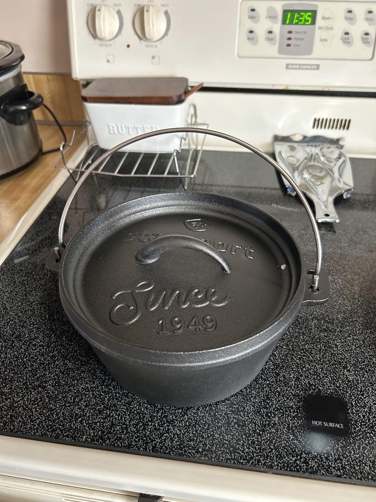 Stansport Pre-Seasoned Cast Iron Dutch Oven customer photo 1