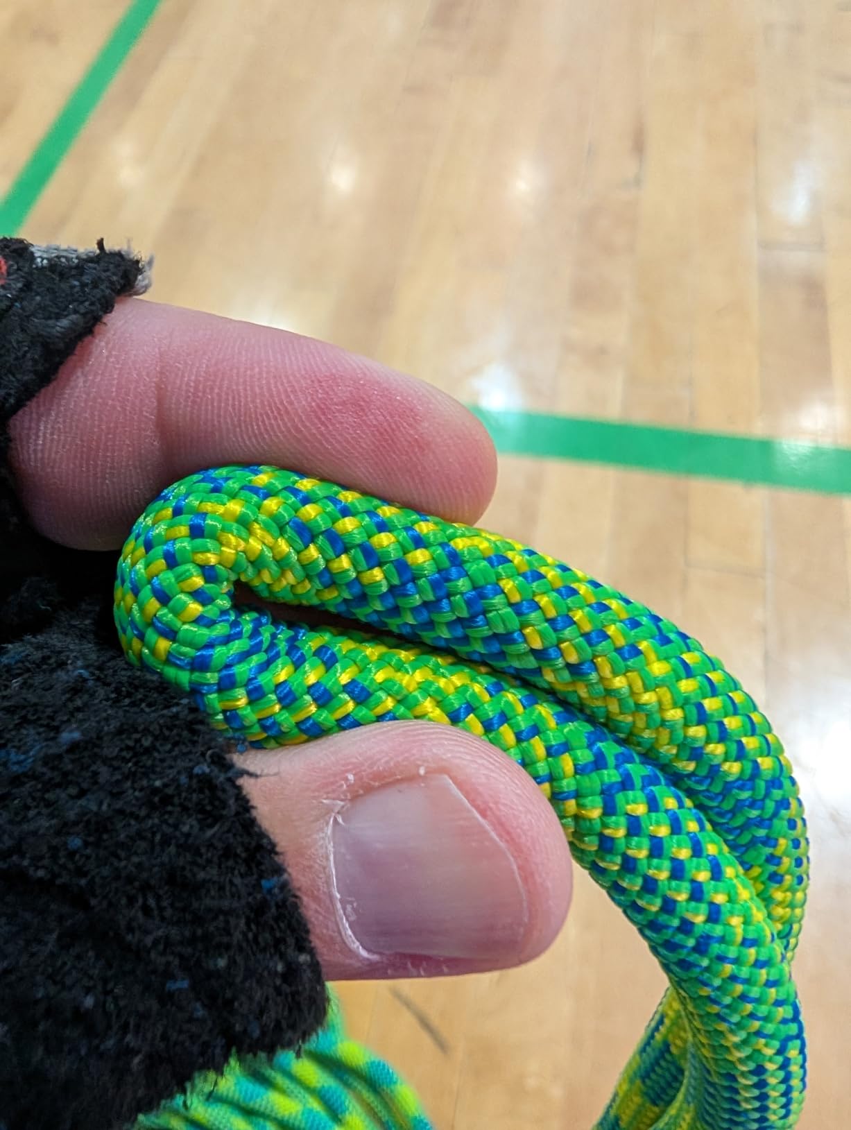 X XBEN 10.5 mm UIAA Dynamic Climbing Rope 35M(115ft), Safety Nylon Kernmantle Rope for Rock Climbing, Tree Climbing, Ice Climbing, Mountaineering, Rappelling, Rescue and Arborist Climbing customer photo 2