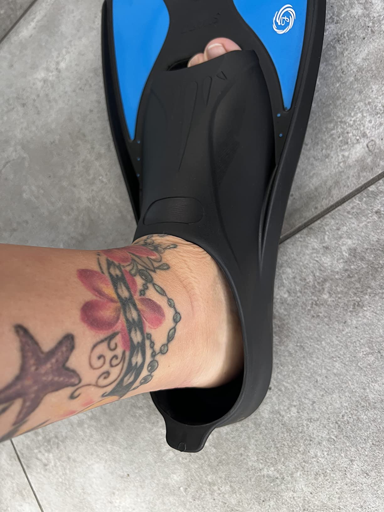 FYJS Short Swim Fins with Comfortable Full Foot Pocket Travel-Size for Snorkeling and Scuba Diving customer photo 2