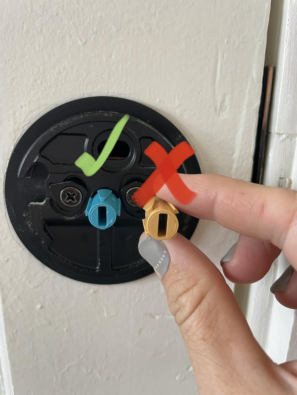 August Home, Matte Black Wi-Fi Connected Smart Keyless Entry Door Lock (4th Generation), Electronic Door Lock Fits Your Existing Deadbolt in Minutes, ‎AUG-SL05-M01-G01 customer photo 2