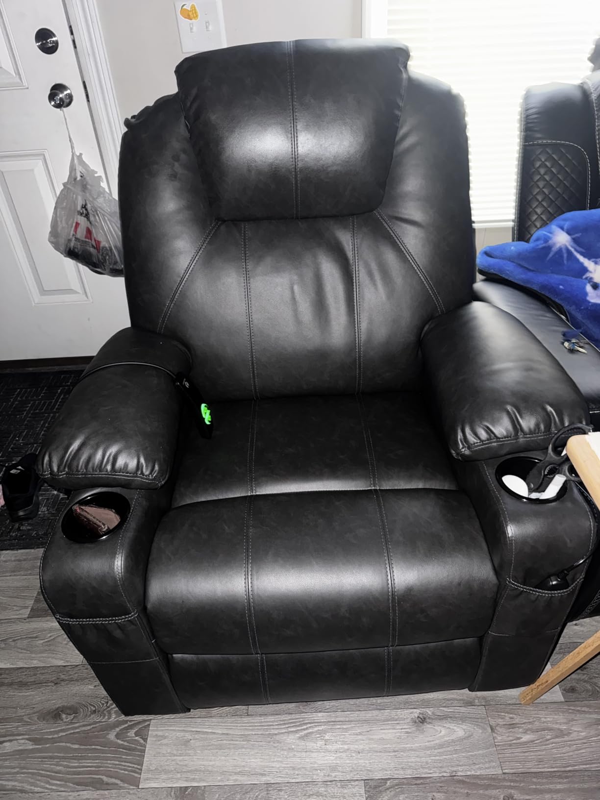 MCombo Large Power Lift Recliner Chair with Massage and Heat for Tall Elderly People, 3 Positions, Cup Holders, and USB Ports, Faux Leather 7516 (Large, Dark Brown) customer photo 1
