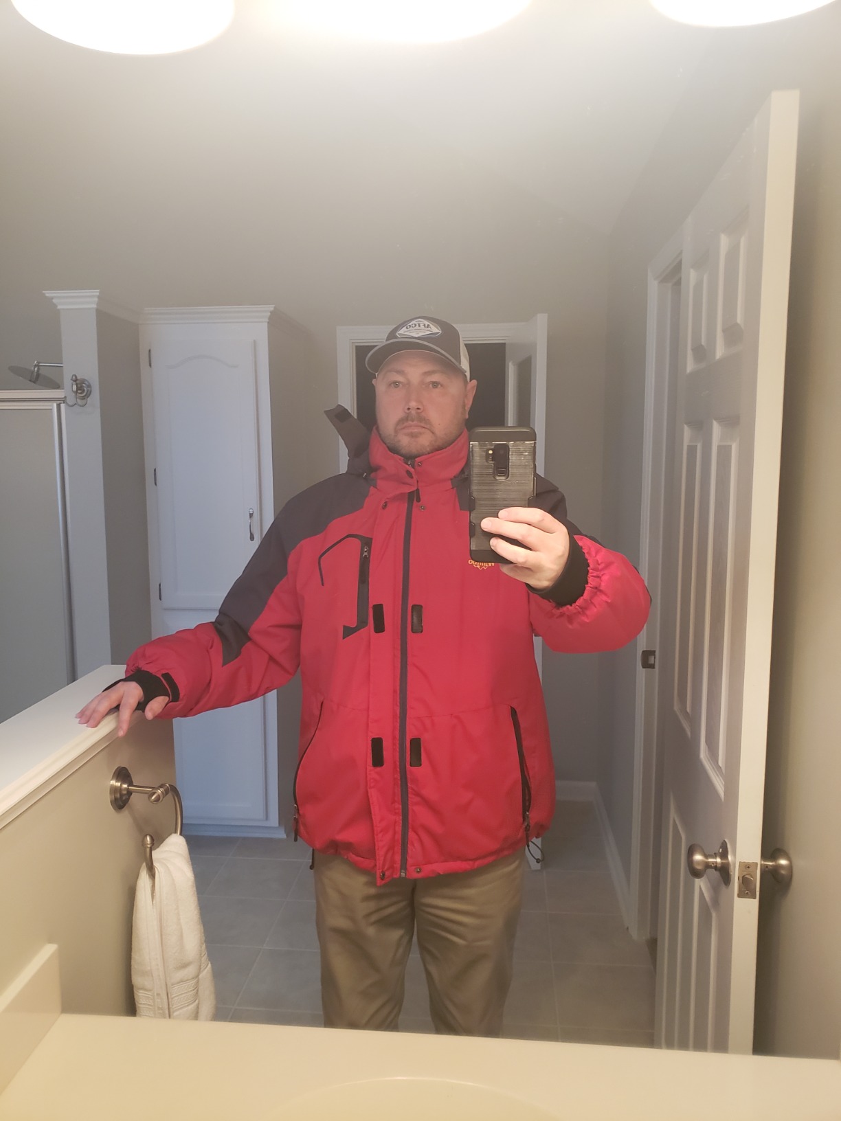 wantdo Men's Softshell Waterproof Polar Fleece Breathable Climbing Ski Coat customer photo 2