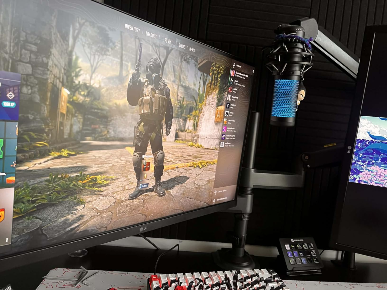 HUANUO 17-32 Inch Dual Monitor Stand, Stacked Monitor Mount, Monitor Arms for 2 Monitors, Ergonomic Adjustable Tilt/Swivel/Rotate, Weight Max 19.8 lbs, VESA 75/100mm customer photo 2