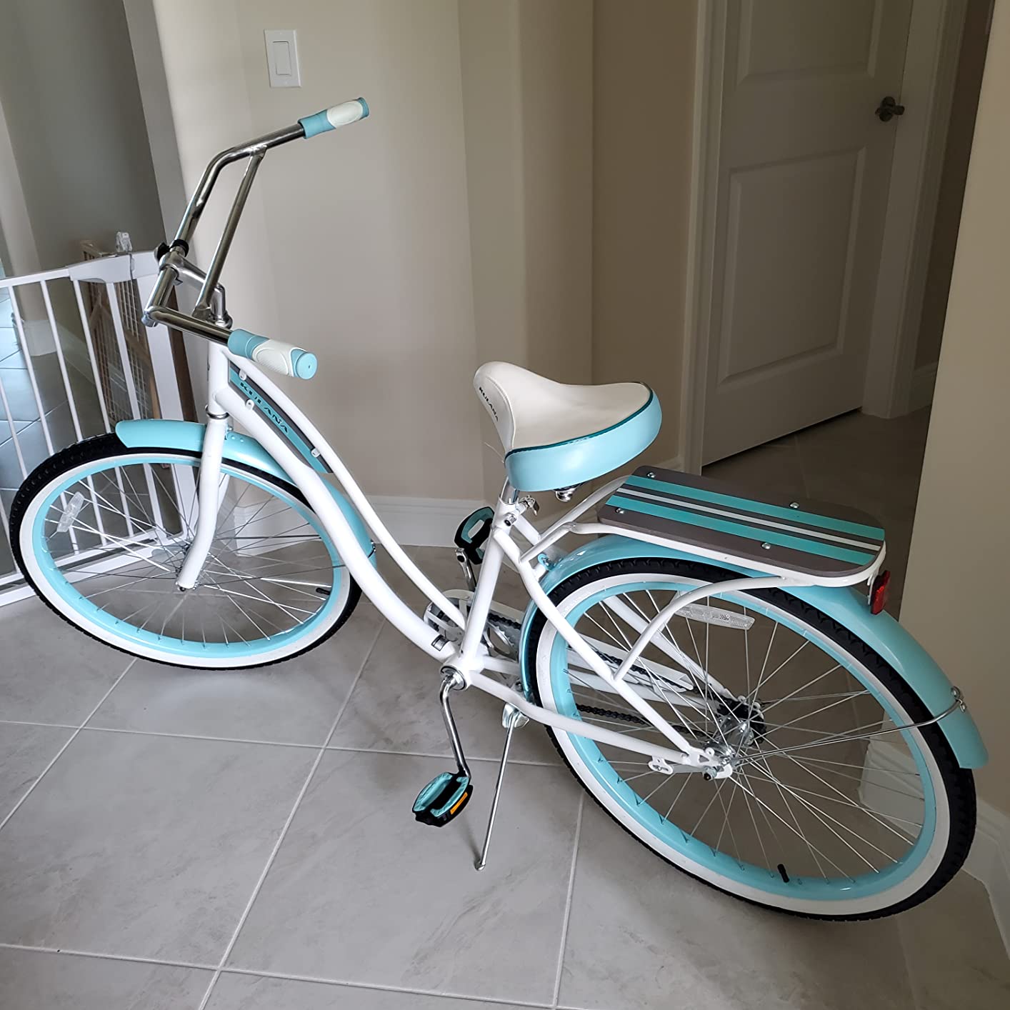 Kulana Lakona Shore, Tide or Wave Cruiser Bike, 20, 24 or 26 Inch Bike for Adults and Youth, 7 or Single Speed Beach Cruiser Bicycle, Rear Coaster Brake, Extra Wide, Cushioned Seat, Fenders customer photo 2