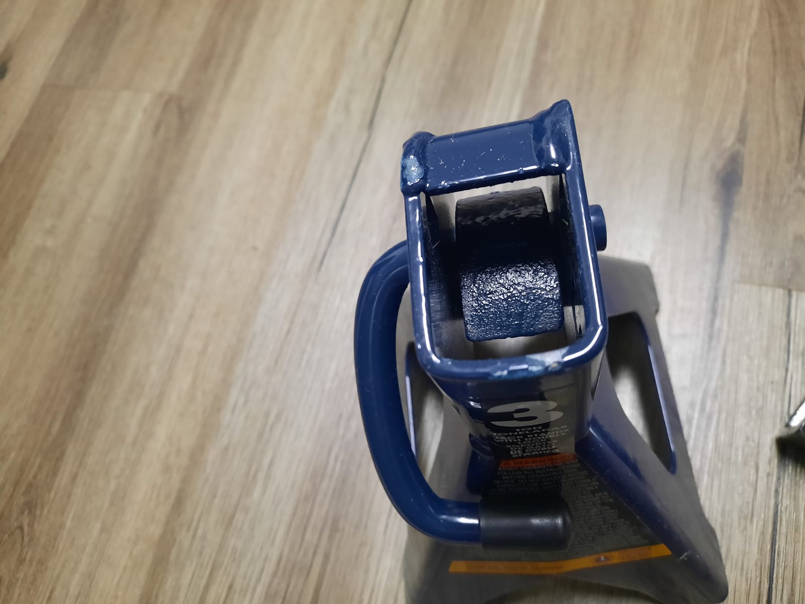 TCE 3 Ton (6,000 LBs) Capacity Double Locking Steel Jack Stands, 2 Pack, Blue, AT43002AU customer photo 2