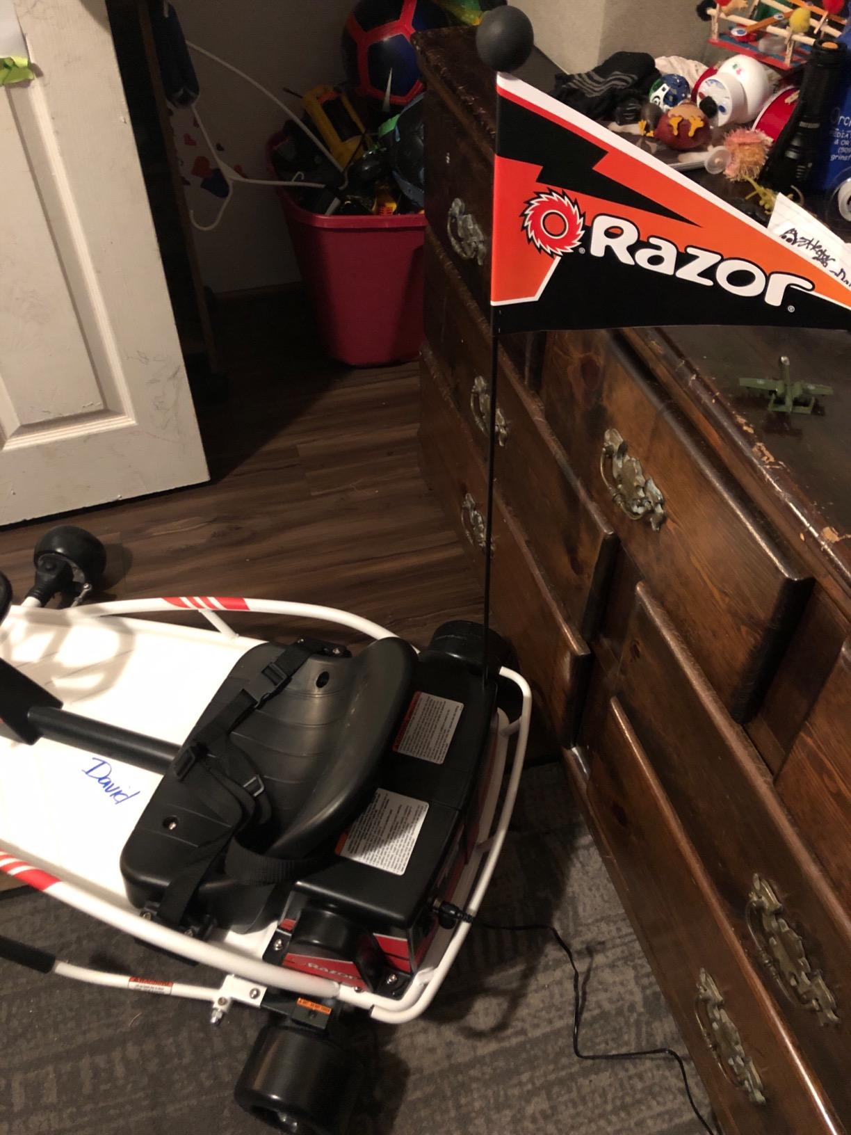 Razor Ground Force One - Electric Go-Kart for Ages 8+, Up to 12 MPH, Up to 40 Minutes of Continuous Use, Variable Speed Throttle, 24V Rechargeable Battery customer photo 2