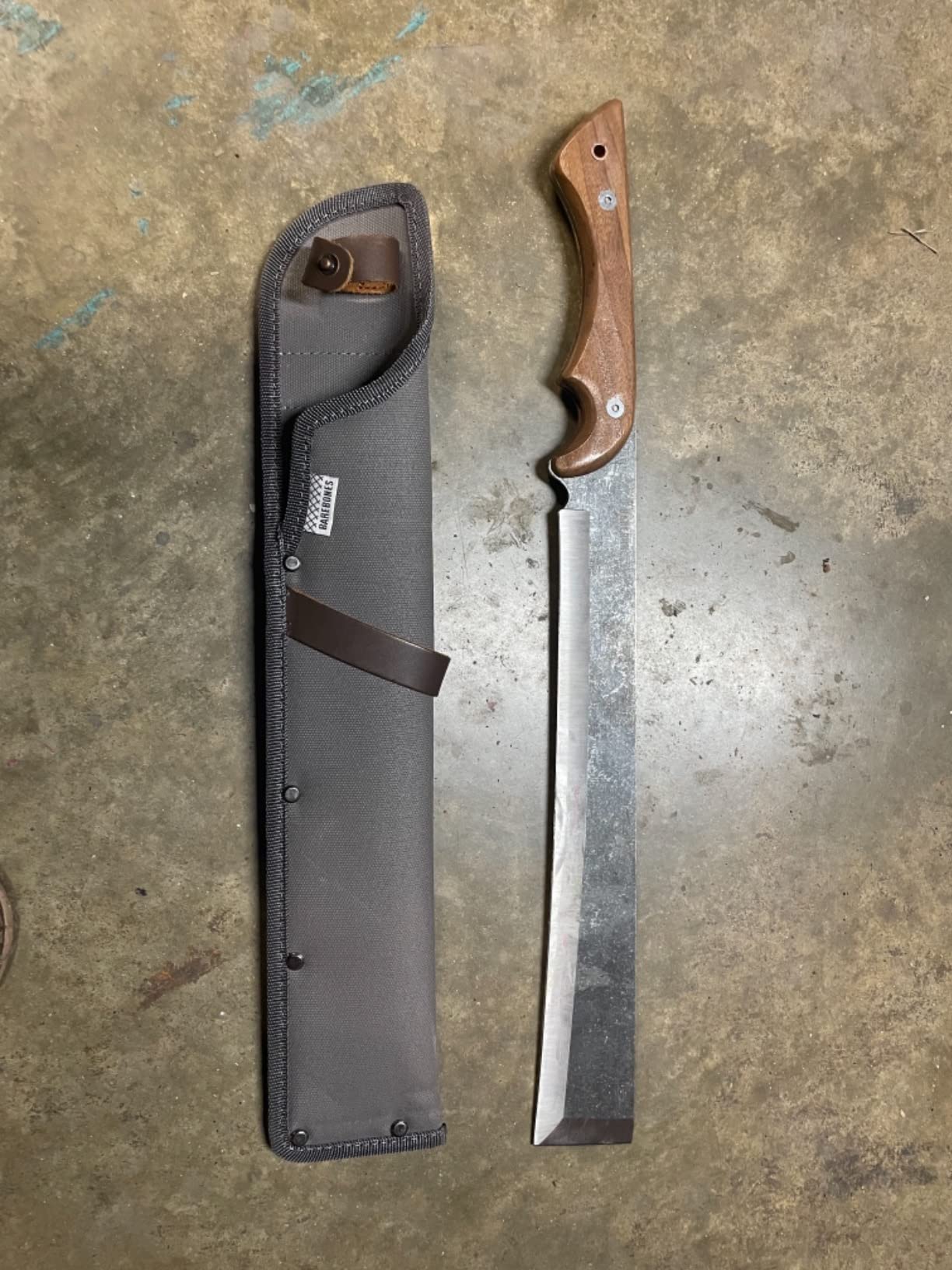 Barebones Japanese NATA Tool - Full Tang Machete for Yard Work - Balanced for Controlled Chopping & Cutting - Hunting Machete Knife with Sheath - Hardwood Walnut Handle - Stainless Steel Blade customer photo 1