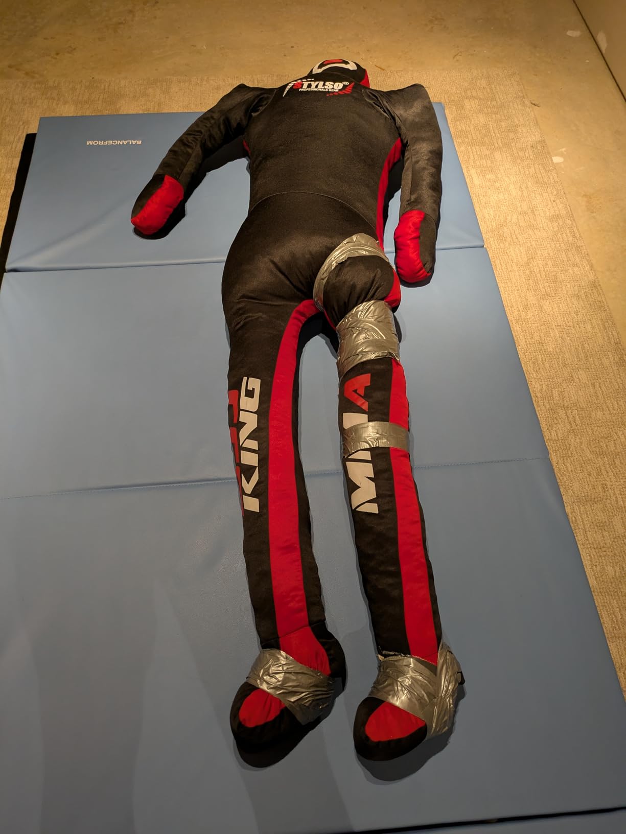 Unfilled Grappling Dummy – Adult Life Size Wrestling & BJJ Training Dummy, MMA Jiu Jitsu Judo Takedown & Throwing Practice, Heavy-Duty Triple-Stitched Canvas Submission Dummy customer photo 2
