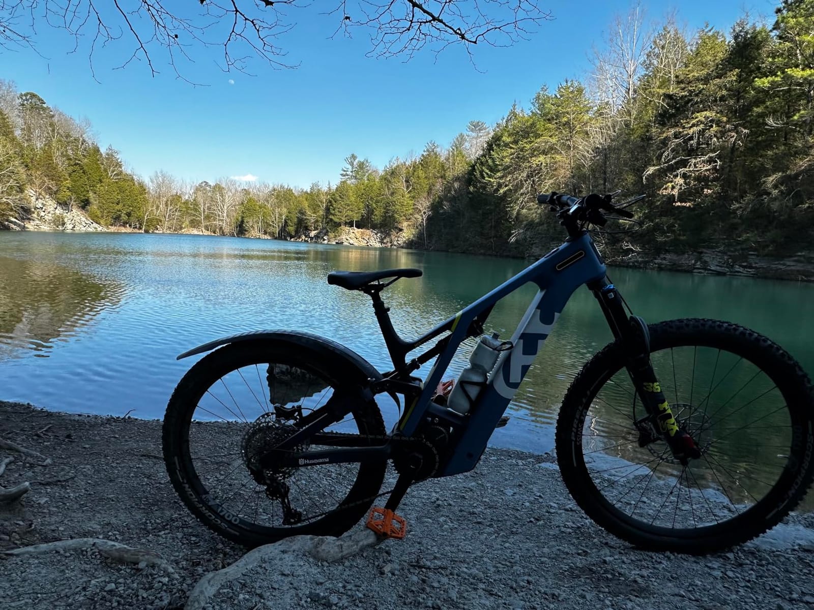 SKS Germany MUDROCKER Front & Rear Front & Rear Mudguard for Mountain Bikes (Bicycle Accessories Made of Impact-Resistant High-Performance Plastic, Easy Attachment, Effective Splash Guard) customer photo 1