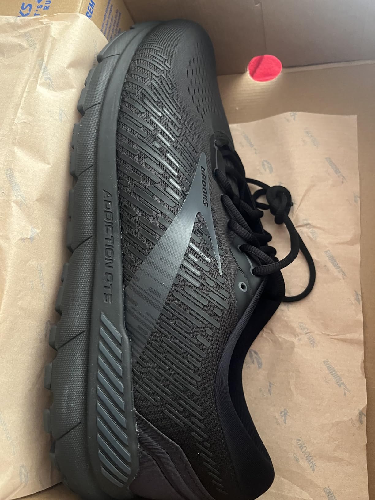 Brooks Men's Addiction GTS 15 Running Shoe customer photo 1