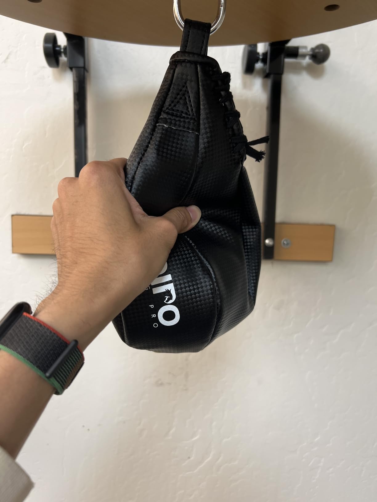 Superior Boxing Speed Bag - PU Leather Speed Punching Ball - Heavy Duty Hanging Swivel Ball for Gym & MMA Muay Thai Sports Fitness - Punching Dodge Striking Speed Reflex Ball customer photo 2